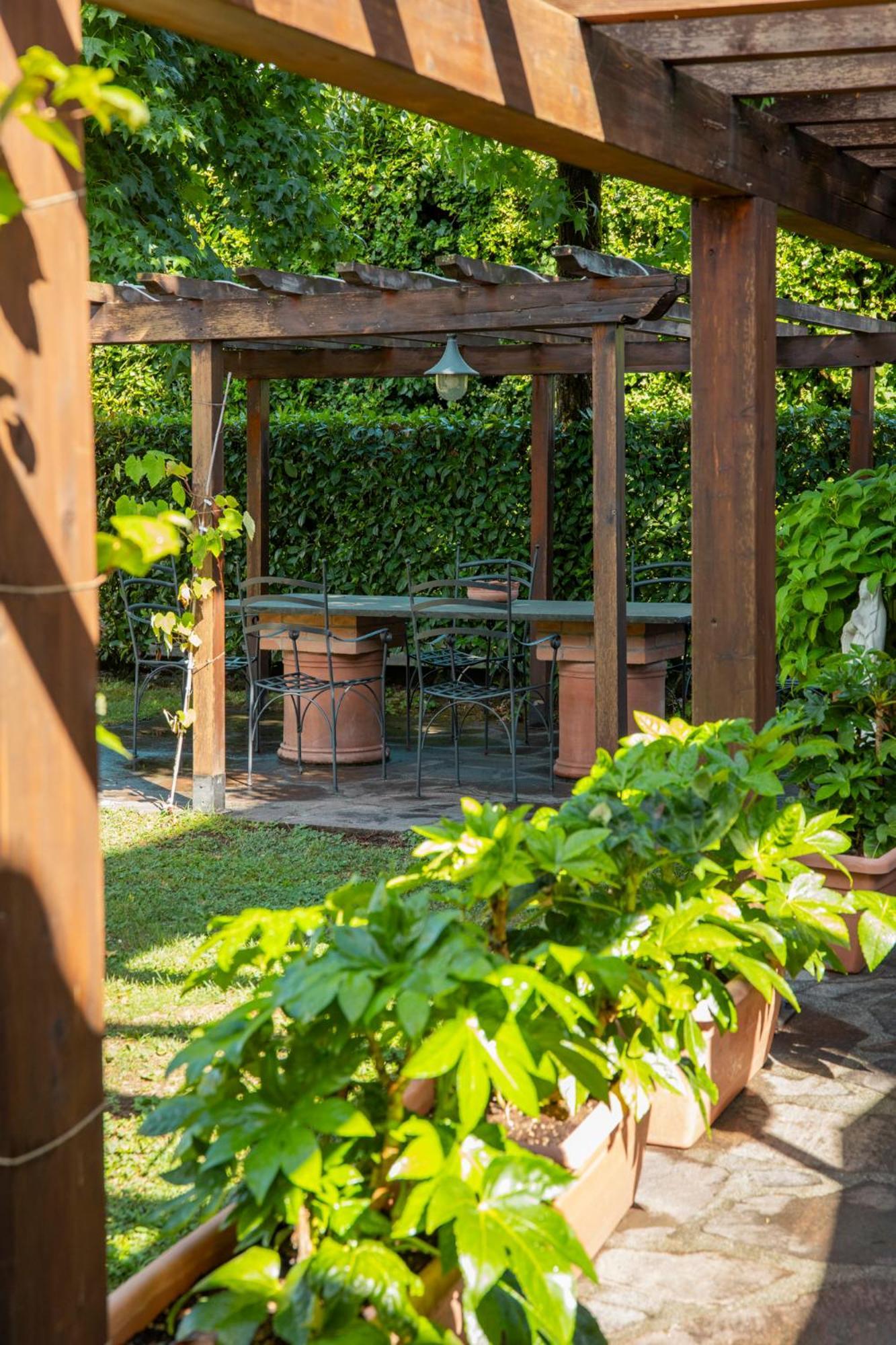 Hotel Ristorante La Lanterna Castelnuovo di Garfagnana Exteriér fotografie