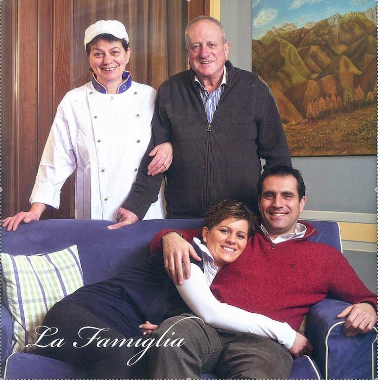 Hotel Ristorante La Lanterna Castelnuovo di Garfagnana Exteriér fotografie